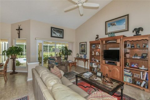 Casa en venta en Beverly Hills, Florida, 3 dormitorios, 165.09 m2 № 1343033 - foto 9