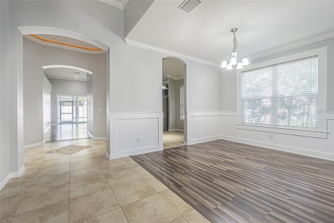 Villa ou maison à vendre à Tampa, Floride: 3 chambres, 190.54 m2 № 1343034 - photo 4