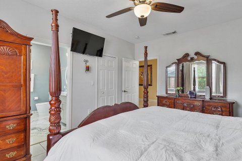 Casa en venta en Miami Lakes, Florida, 3 dormitorios, 199.18 m2 № 1132686 - foto 24