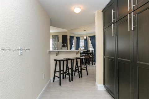 Copropriété à vendre à North Lauderdale, Floride: 3 chambres, 137.5 m2 № 1272162 - photo 2