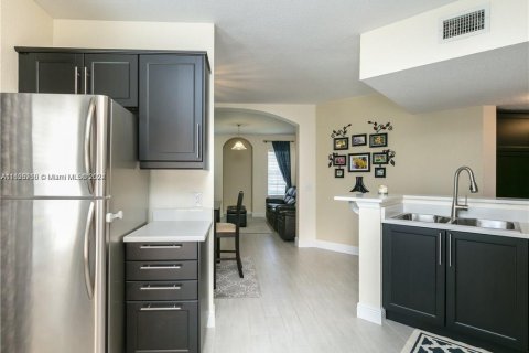 Copropriété à vendre à North Lauderdale, Floride: 3 chambres, 137.5 m2 № 1272162 - photo 5