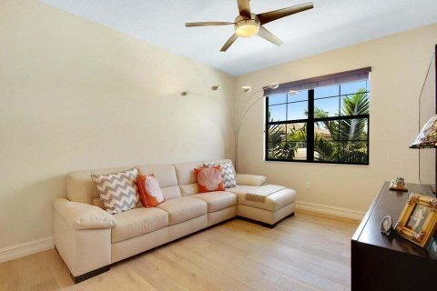 Casa en venta en Delray Beach, Florida, 4 dormitorios, 246.75 m2 № 1178673 - foto 6