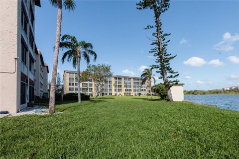 Condominio en venta en Bradenton, Florida, 2 dormitorios, 96.62 m2 № 1414738 - foto 2