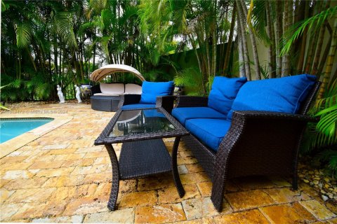 House in Boca Raton, Florida 2 bedrooms, 179.86 sq.m. № 1270522 - photo 28