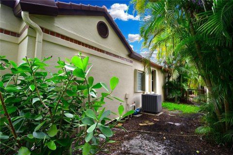 Villa ou maison à vendre à Boca Raton, Floride: 2 chambres, 179.86 m2 № 1270522 - photo 29