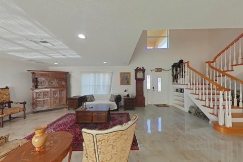 Villa ou maison à vendre à Okeechobee, Floride: 4 chambres, 408.77 m2 № 925792 - photo 16