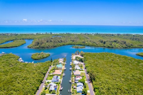 Land in Hobe Sound, Florida № 1210184 - photo 14