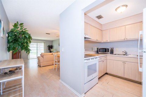 Copropriété à vendre à DeLand, Floride: 2 chambres, 83.52 m2 № 1307734 - photo 11