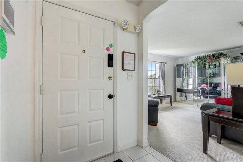 Villa ou maison à vendre à Kissimmee, Floride: 4 chambres, 189.24 m2 № 1350317 - photo 5