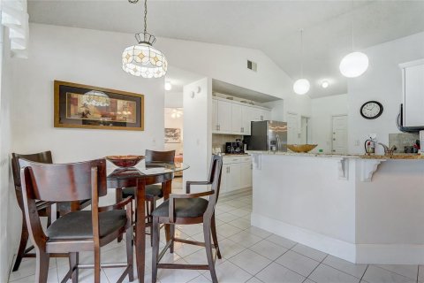 Casa en venta en Kissimmee, Florida, 4 dormitorios, 189.24 m2 № 1350317 - foto 13