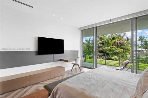 Casa en venta en Key Biscayne, Florida, 5 dormitorios, 358.05 m2 № 1189064 - foto 18