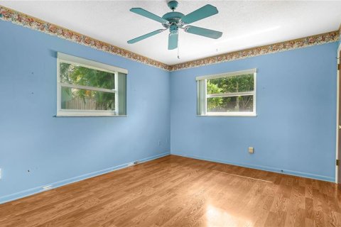 House in Orlando, Florida 3 bedrooms, 139.35 sq.m. № 1379625 - photo 8