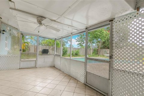 Casa en venta en Orlando, Florida, 3 dormitorios, 139.35 m2 № 1379625 - foto 22