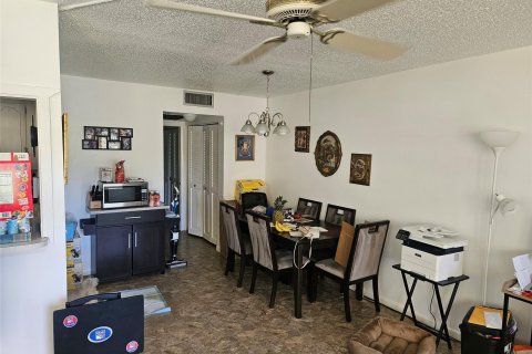 Condo in Boca Raton, Florida, 1 bedroom  № 1208694 - photo 10