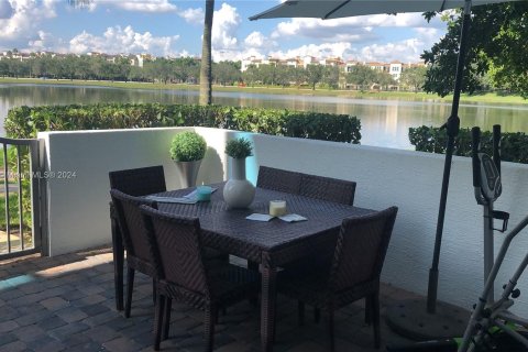 Condo in Sunrise, Florida, 2 bedrooms  № 1237061 - photo 5