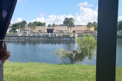 Condominio en venta en Sunrise, Florida, 1 dormitorio, 59.46 m2 № 1281913 - foto 4