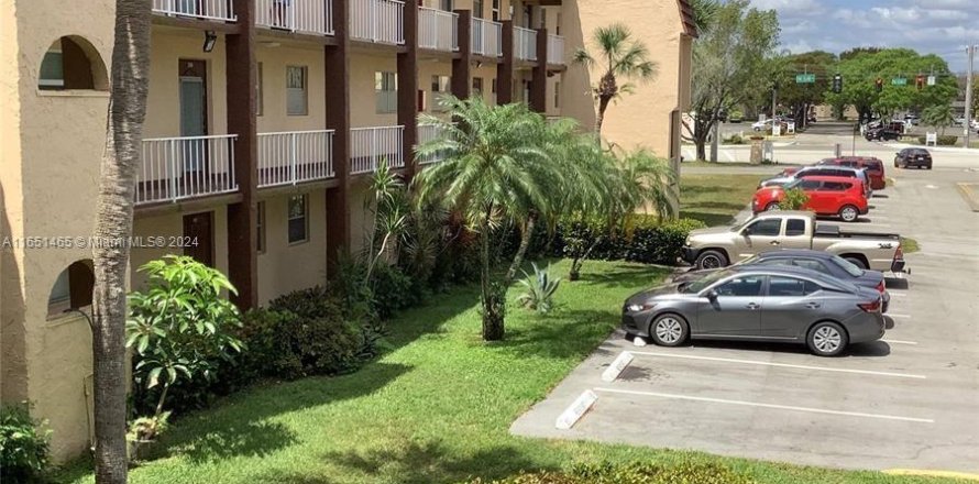 Condominio en Sunrise, Florida, 1 dormitorio  № 1333629