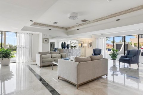 Copropriété à vendre à Miami Beach, Floride: 1 chambre, 99.87 m2 № 1333631 - photo 11