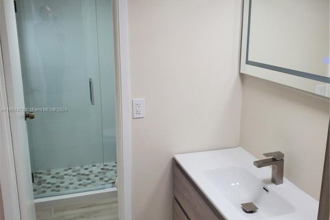 Copropriété à vendre à Miami Beach, Floride: 1 chambre, 99.87 m2 № 1333631 - photo 10