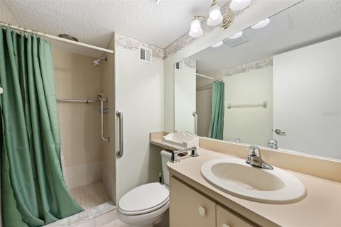 Condo in Hudson, Florida, 2 bedrooms  № 1121789 - photo 23