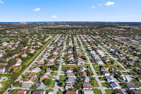 Villa ou maison à vendre à Jupiter, Floride: 4 chambres, 222.78 m2 № 987251 - photo 2