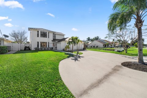 House in Jupiter, Florida 4 bedrooms, 222.78 sq.m. № 987251 - photo 15