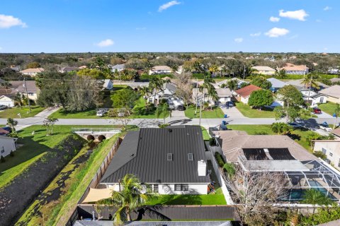 House in Jupiter, Florida 4 bedrooms, 222.78 sq.m. № 987251 - photo 7