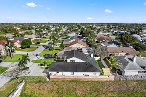 Villa ou maison à vendre à Jupiter, Floride: 4 chambres, 222.78 m2 № 987251 - photo 9