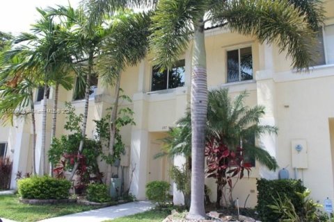 Adosado en venta en Hollywood, Florida, 2 dormitorios, 133.78 m2 № 1380497 - foto 7