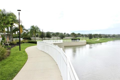 Villa ou maison à vendre à Kissimmee, Floride: 9 chambres, 405.33 m2 № 1302001 - photo 14