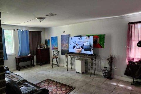 Casa en venta en Orlando, Florida, 3 dormitorios, 153.75 m2 № 1373950 - foto 2