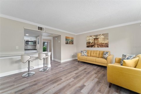 Copropriété à vendre à Altamonte Springs, Floride: 1 chambre, 46.08 m2 № 1373951 - photo 1