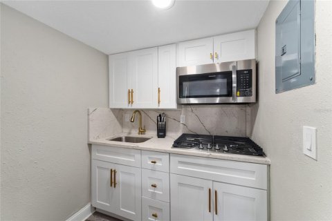 Copropriété à vendre à Altamonte Springs, Floride: 1 chambre, 46.08 m2 № 1373951 - photo 7