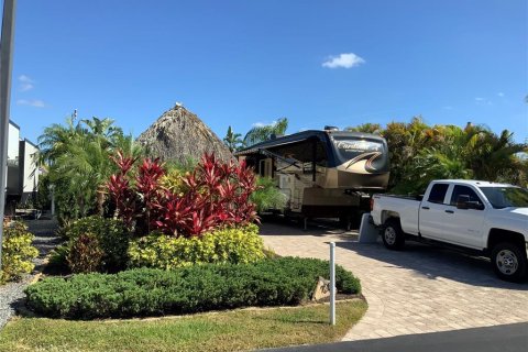 Land in Okeechobee, Florida № 386355 - photo 2