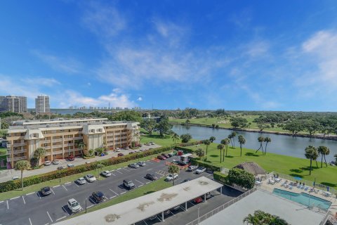 Condominio en venta en North Palm Beach, Florida, 2 dormitorios, 106.19 m2 № 1100380 - foto 24