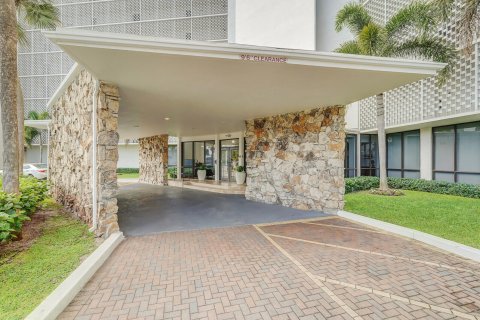 Condominio en venta en North Palm Beach, Florida, 2 dormitorios, 106.19 m2 № 1100380 - foto 4