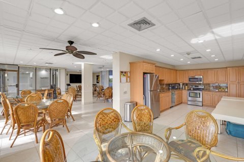 Condominio en venta en North Palm Beach, Florida, 2 dormitorios, 106.19 m2 № 1100380 - foto 7