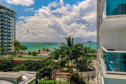 Condominio en alquiler en Miami Beach, Florida, 61.32 m2 № 10254 - foto 25