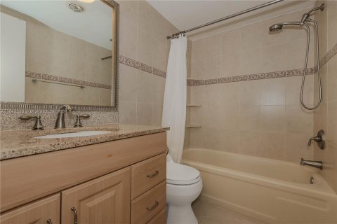 Copropriété à vendre à Aventura, Floride: 1 chambre, 99.03 m2 № 1318871 - photo 20