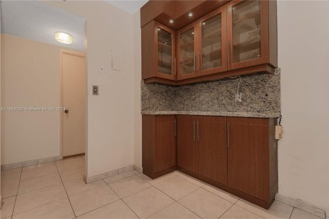 Copropriété à vendre à Aventura, Floride: 1 chambre, 99.03 m2 № 1318871 - photo 14