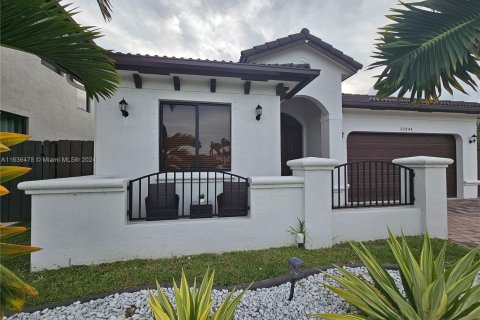 Villa ou maison à vendre à Cutler Bay, Floride: 4 chambres, 165.55 m2 № 1306421 - photo 3