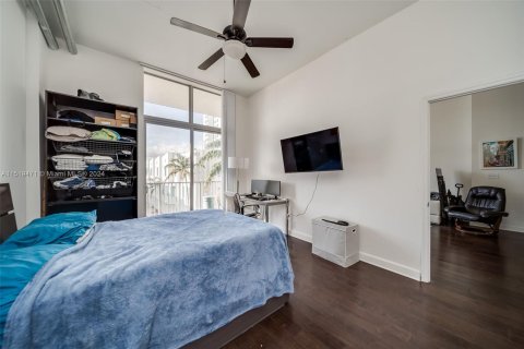 Condominio en venta en Hollywood, Florida, 2 dormitorios, 99.96 m2 № 965136 - foto 15
