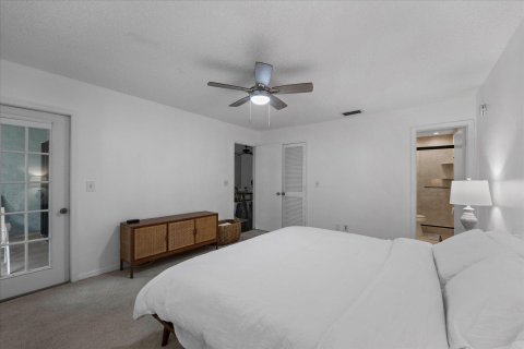 Condo in Stuart, Florida, 2 bedrooms  № 1217331 - photo 9