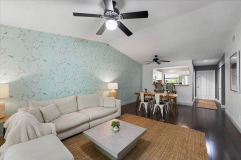 Condo in Stuart, Florida, 2 bedrooms  № 1217331 - photo 21