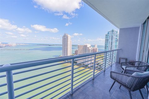 Condominio en venta en Miami, Florida, 3 dormitorios, 131.55 m2 № 1153335 - foto 2