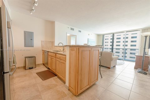 Condominio en venta en Miami, Florida, 2 dormitorios, 108.6 m2 № 1153336 - foto 21