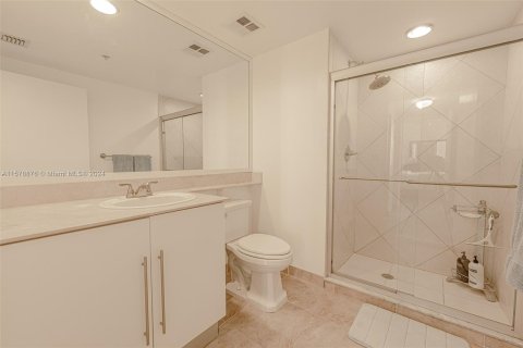 Condominio en venta en Miami, Florida, 2 dormitorios, 108.6 m2 № 1153336 - foto 6