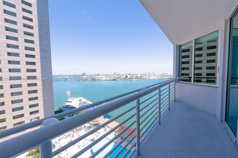 Condominio en venta en Miami, Florida, 2 dormitorios, 108.6 m2 № 1153336 - foto 3