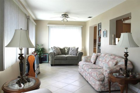 Condominio en venta en Pinellas Park, Florida, 2 dormitorios, 136.94 m2 № 1415086 - foto 25