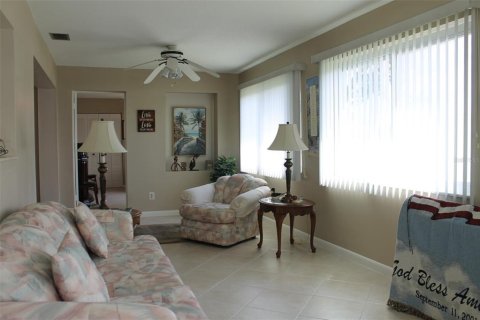 Condominio en venta en Pinellas Park, Florida, 2 dormitorios, 136.94 m2 № 1415086 - foto 20